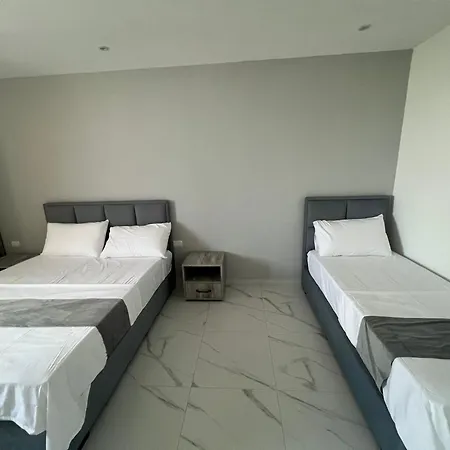 Suli Apartment *