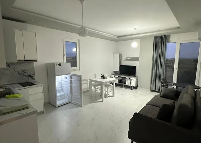 アパート Suli Tale